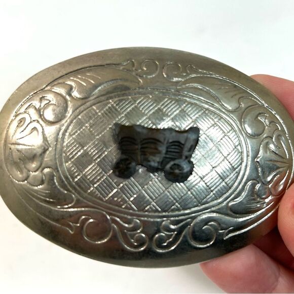 Late 70’s Covered Wagon Silver Belt Buckle Western Cowboy Theme - Picture 3 of 9